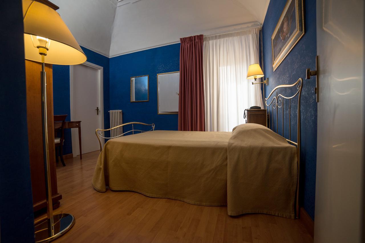 Hotel Relais Filonardi Veroli Exteriör bild